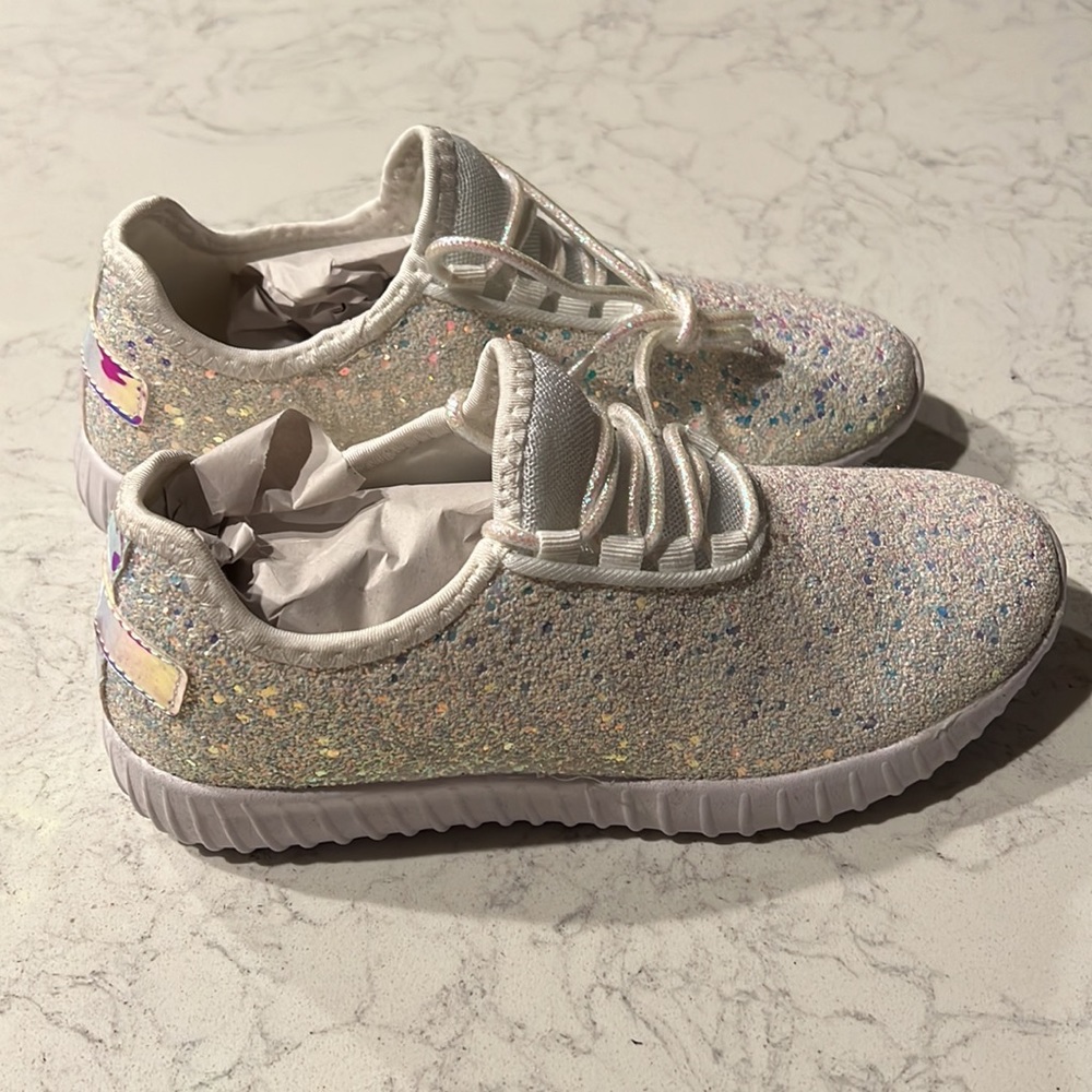 NWT Sparkly white Sneakers